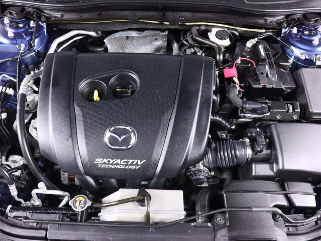 Used 2018 MAZDA MAZDA3 Sport FWD image 36