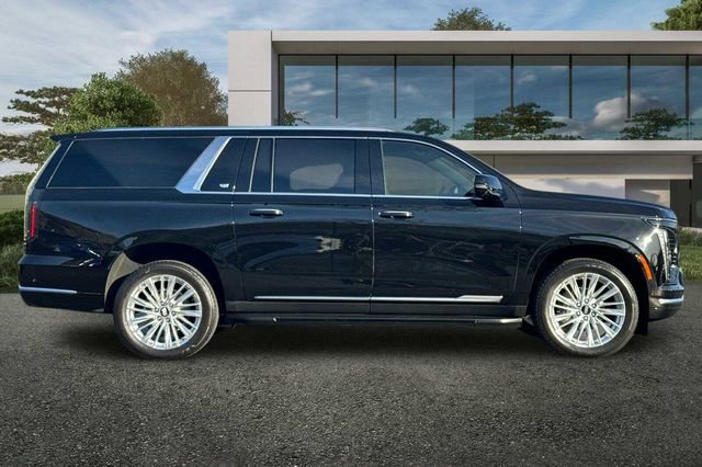 Certified 2025 Cadillac Escalade ESV Premium Luxury image 3