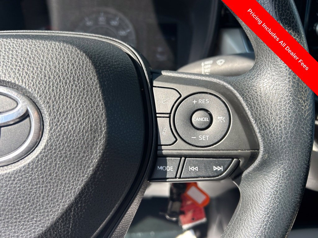 Used 2022 Toyota Corolla L FWD image 7