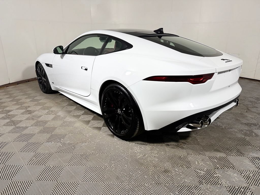 Used 2024 Jaguar F-TYPE Coupe AWD image 4
