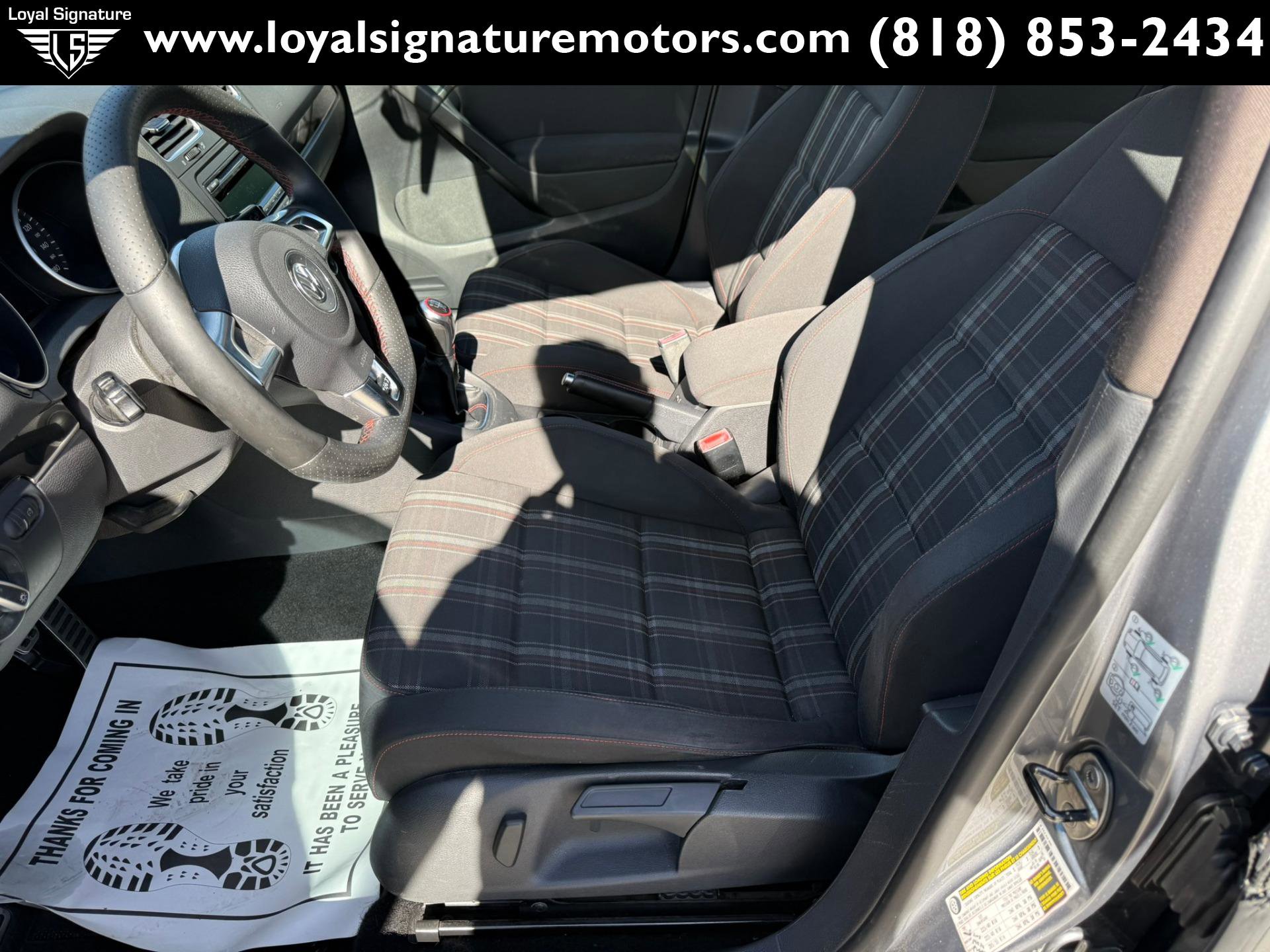 Used 2012 Volkswagen Golf 4-Door image 14