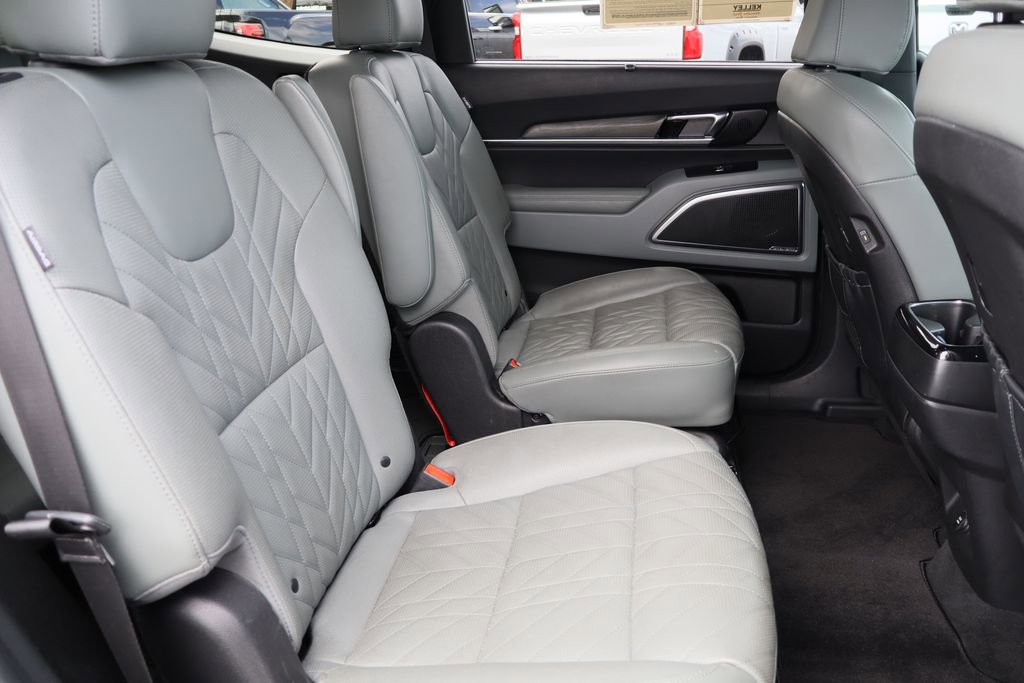 Used 2023 Kia Telluride SX X-Line image 27