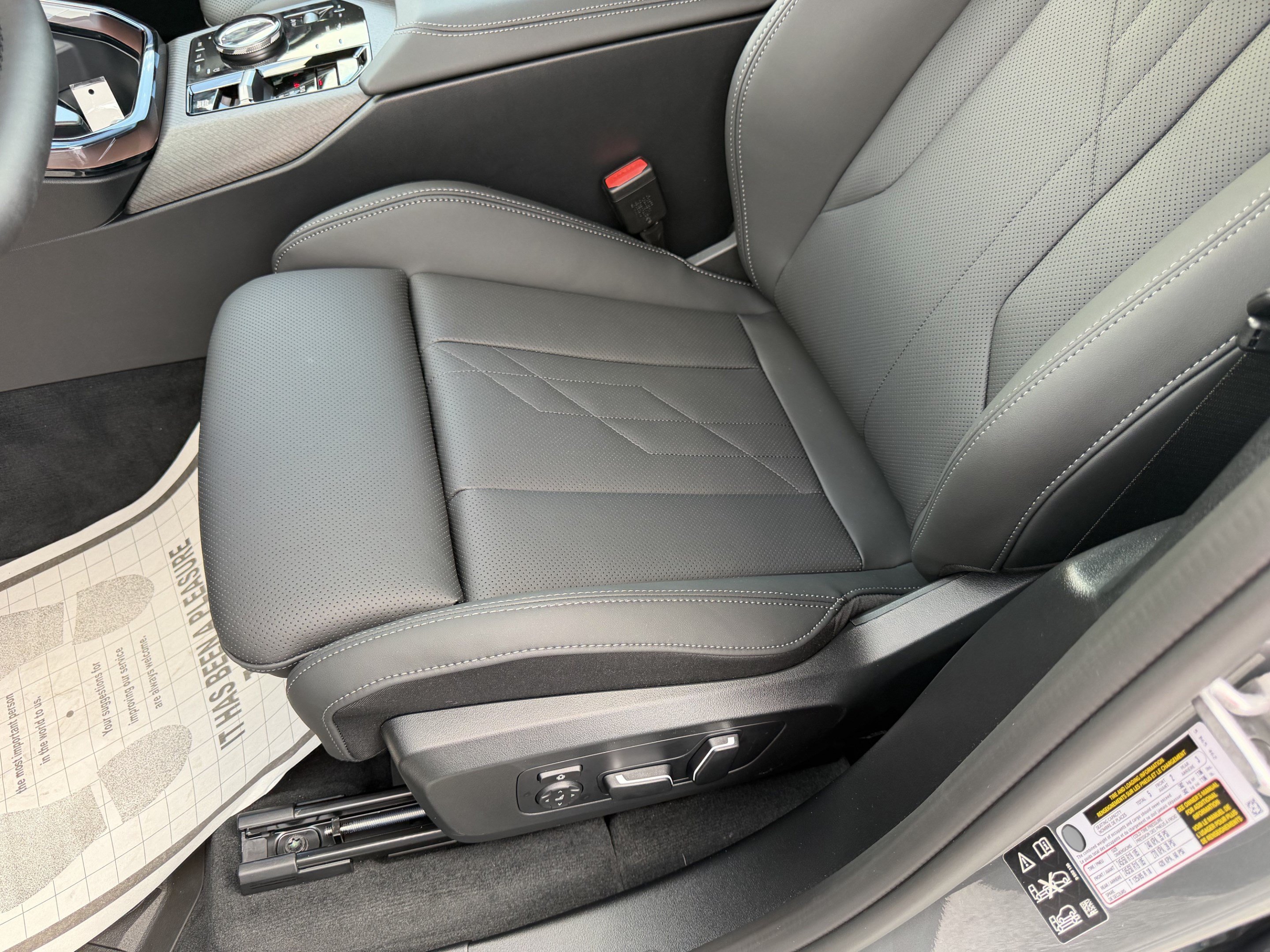New 2026 BMW X3 xDrive30i AWD/4WD image 13