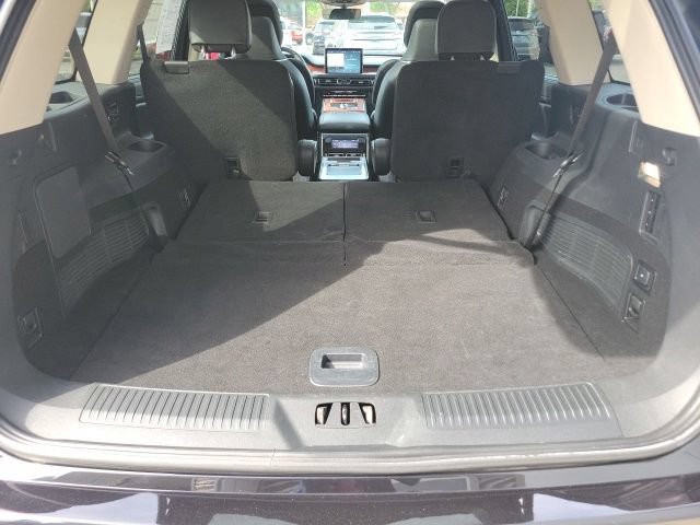 Certified 2023 Lincoln Aviator Reserve w/ Equipment Group 201A AWD/4WD image 28