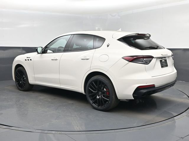 Used 2022 Maserati Levante Modena image 4