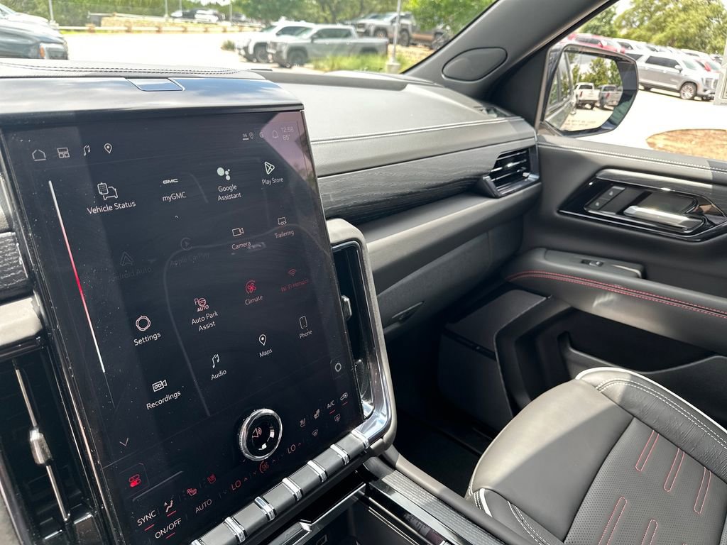 New 2026 GMC Yukon XL AT4 Ultimate AWD/4WD image 27