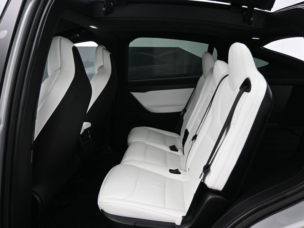Used 2018 Tesla Model X P100D image 18