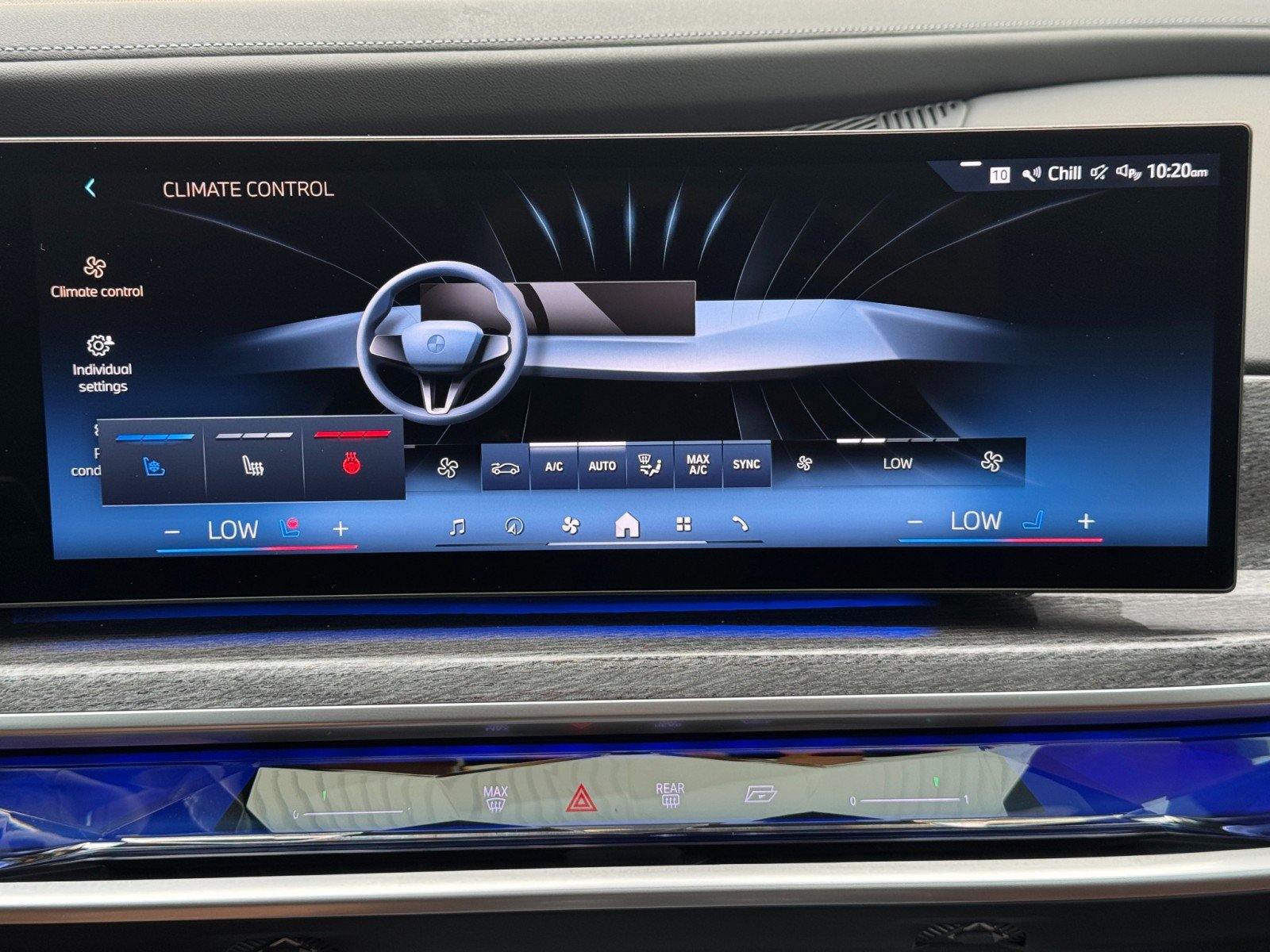 Used 2023 BMW 760i xDrive w/ Executive Package AWD/4WD image 31