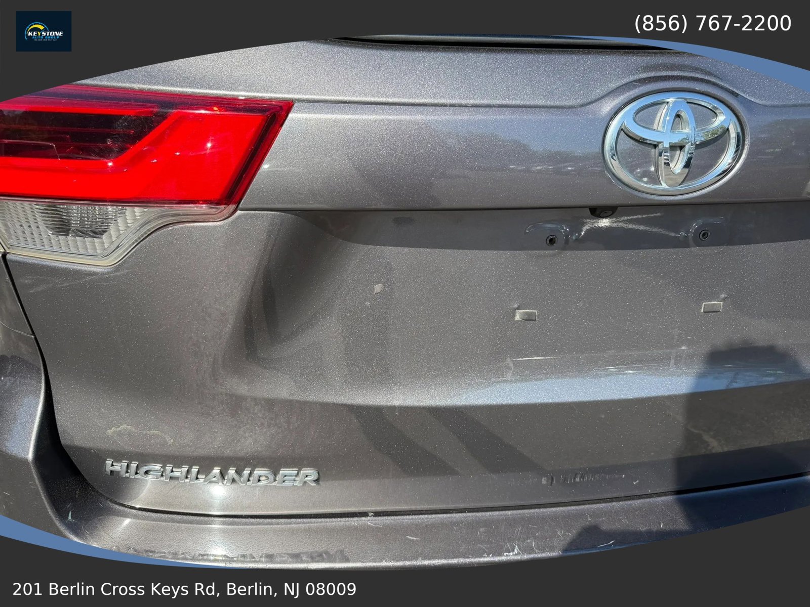 Used 2017 Toyota Highlander XLE FWD image 31