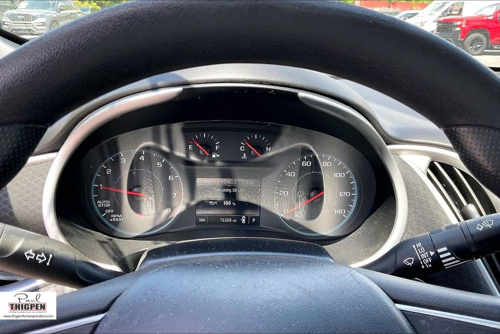 Used 2022 Chevrolet Malibu LT image 19