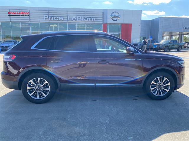 Used 2020 Lincoln Nautilus FWD w/ Equipment Group 101A image 8