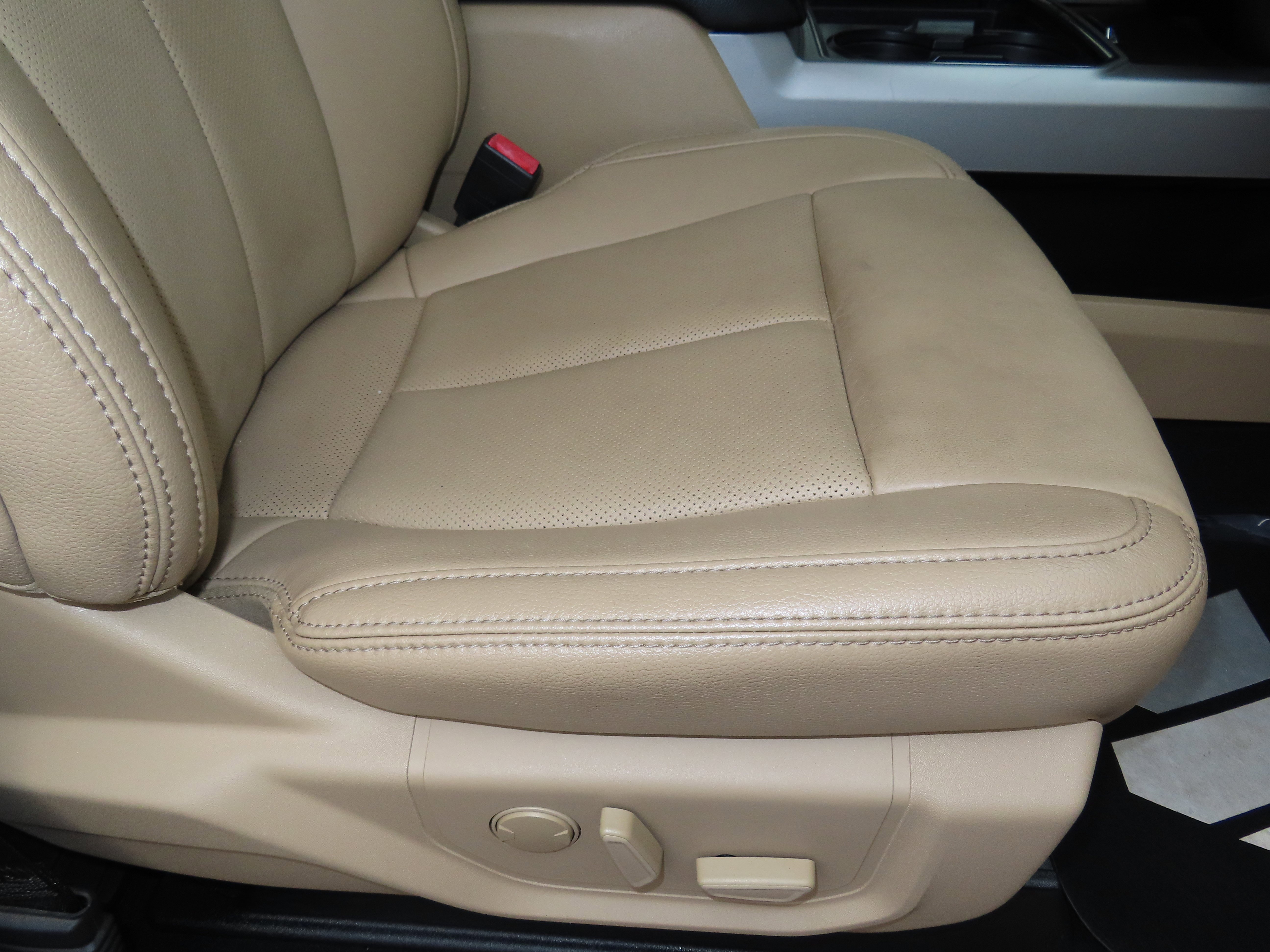 Used 2021 Ford F450 Lariat w/ Lariat Ultimate Package image 51