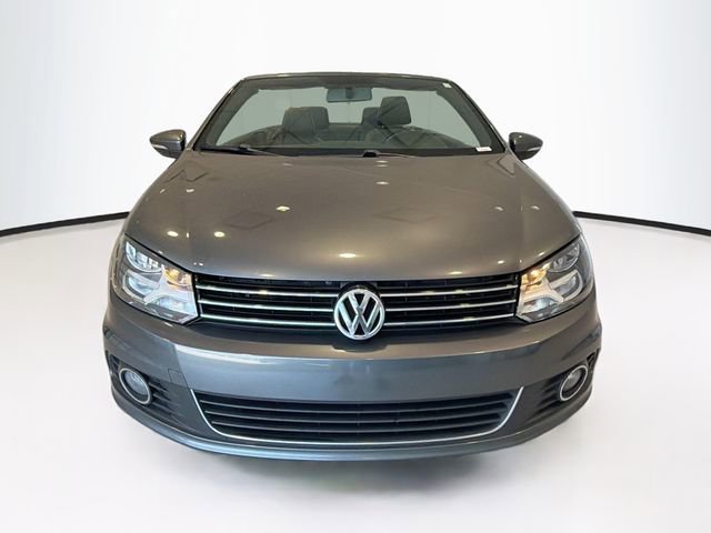 Used 2014 Volkswagen Eos Komfort FWD image 2