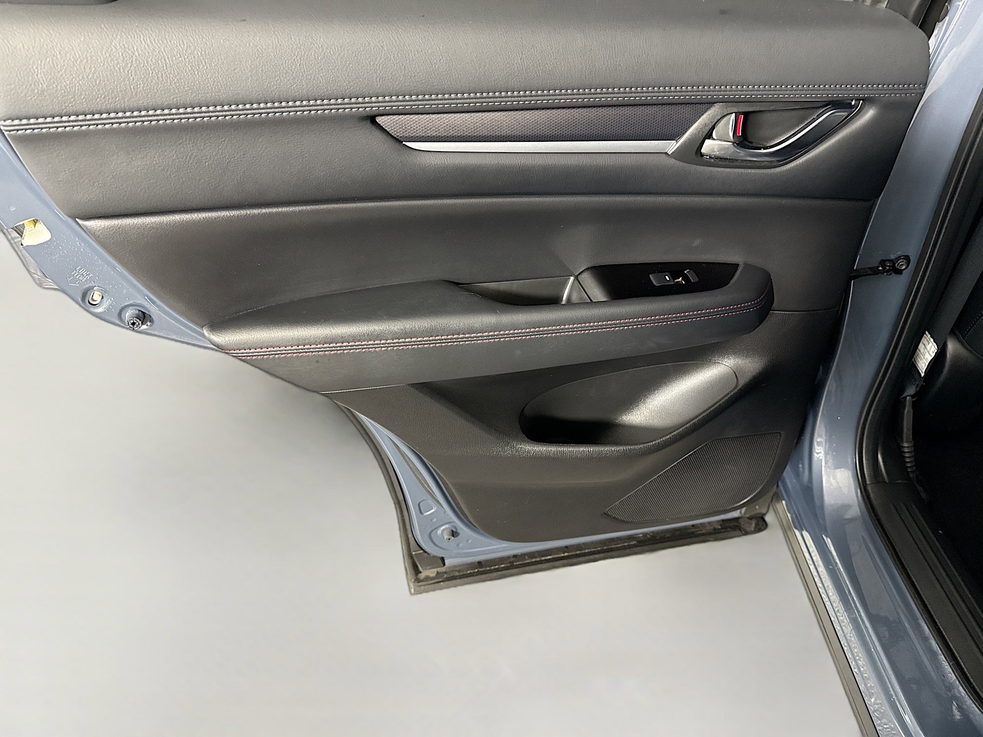 Used 2021 MAZDA CX-5 Carbon Edition image 26