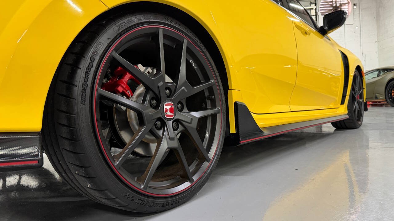 Used 2021 Honda Civic Type R Limited image 10