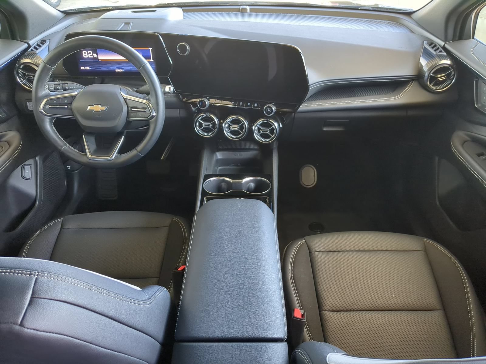 Used 2024 Chevrolet Blazer EV LT AWD/4WD image 24