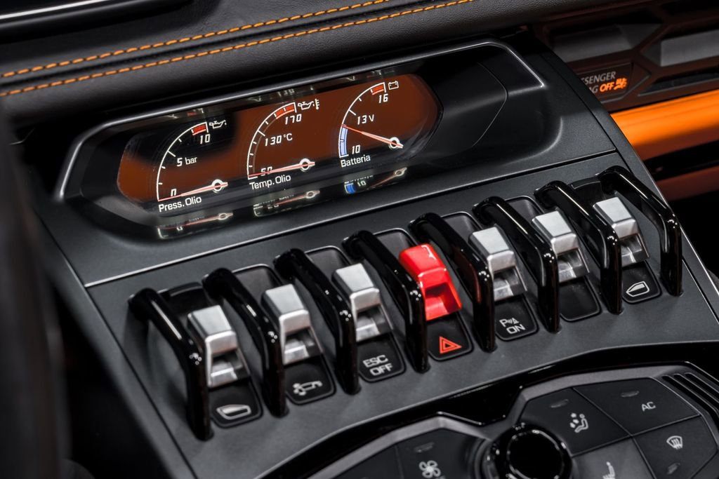 Used 2017 Lamborghini Huracan LP 580-2 image 24