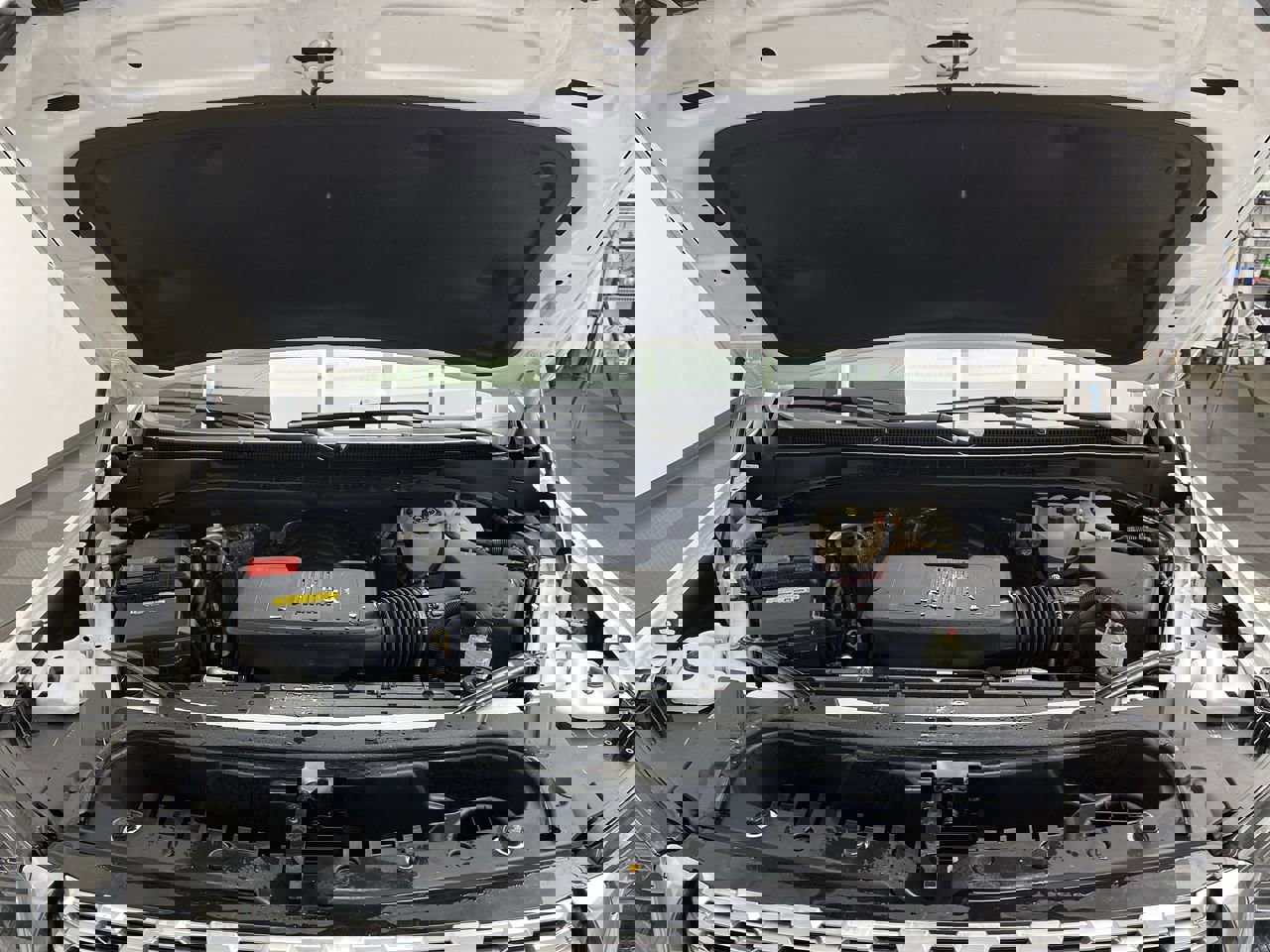 Certified 2024 GMC Yukon Denali AWD/4WD image 33