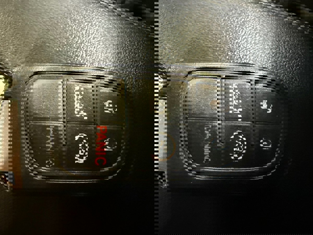 Used 2019 Jeep Cherokee Limited image 20