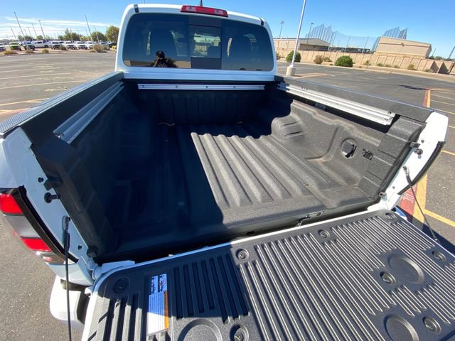 New 2025 Nissan Frontier SV w/ SV Convenience Package image 11