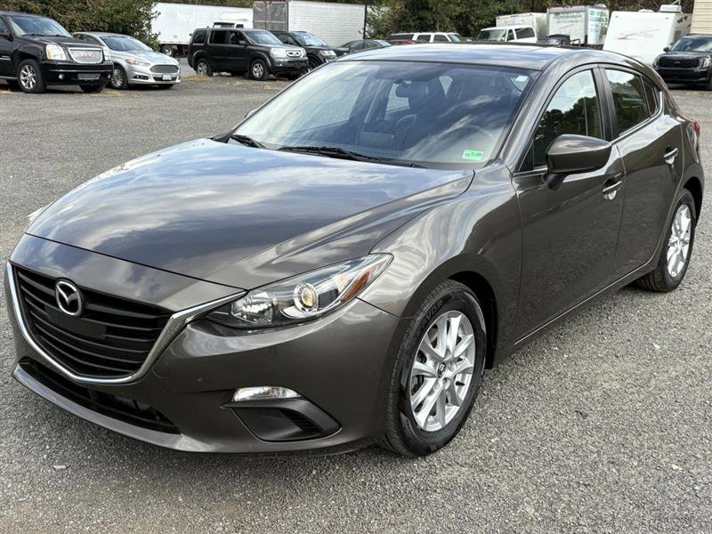 Used 2014 MAZDA MAZDA3 i Grand Touring image 1