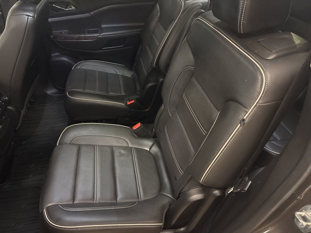 Used 2020 GMC Acadia Denali w/ Denali Ultimate Package image 35