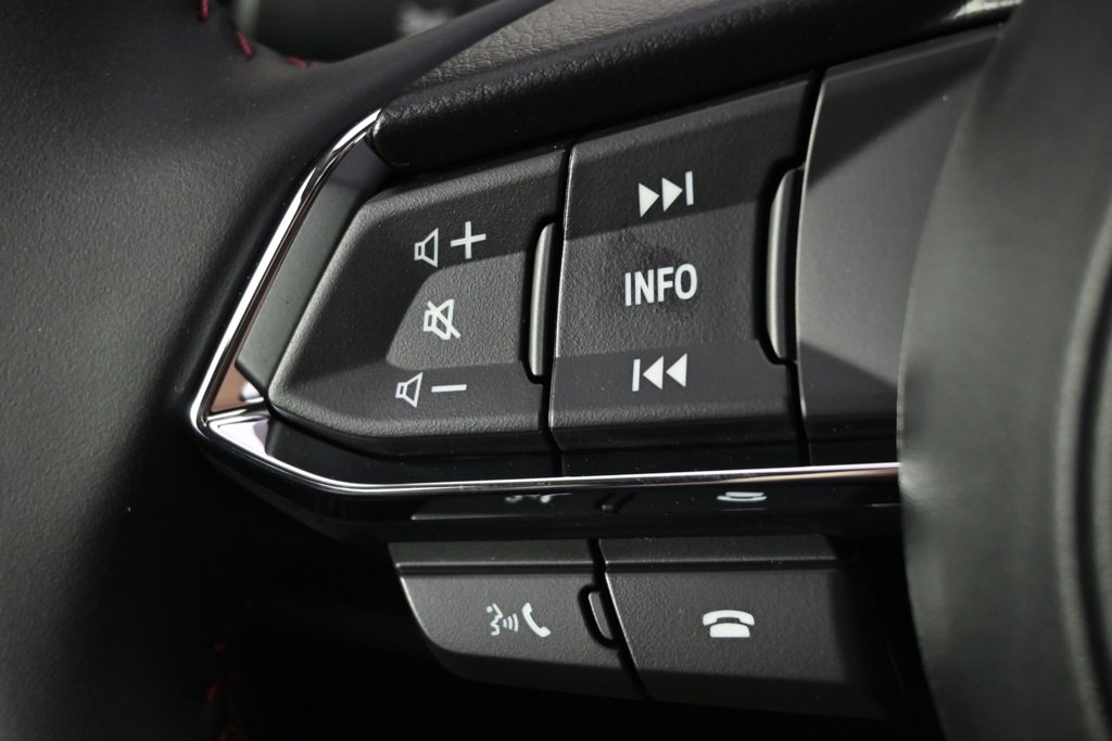 New 2025 MAZDA CX-5 Carbon Edition image 31