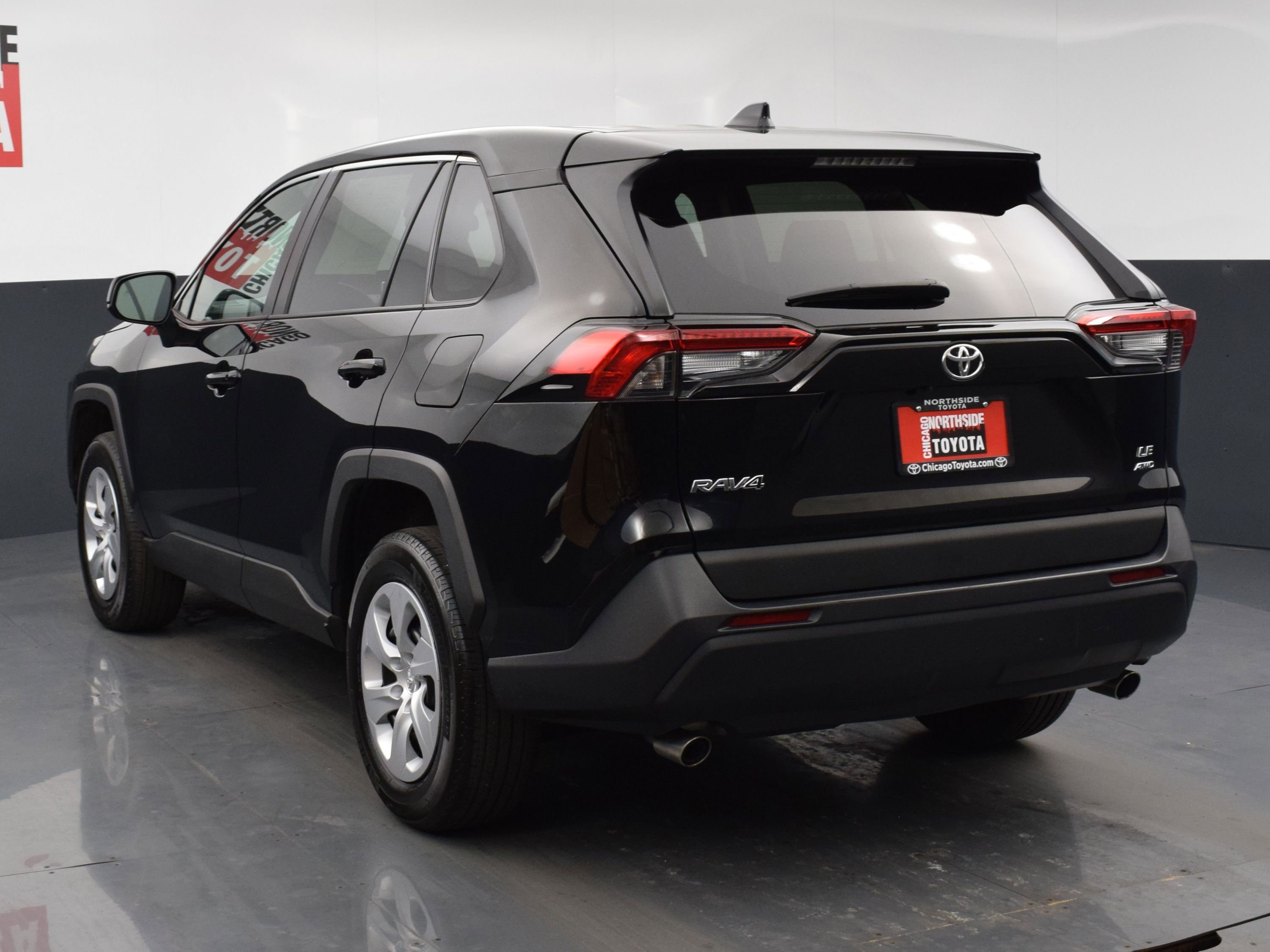 Used 2024 Toyota RAV4 LE image 3