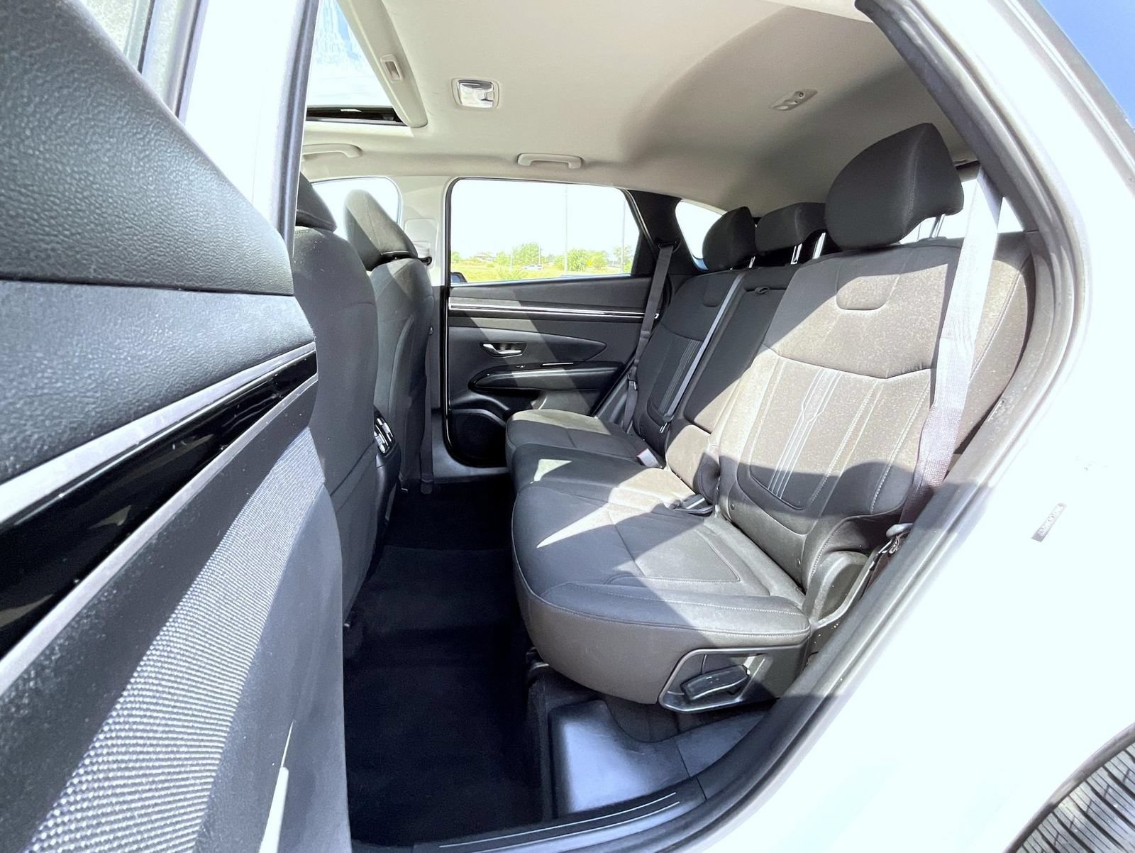 Used 2022 Hyundai Tucson SEL w/ Convenience Package AWD/4WD image 19