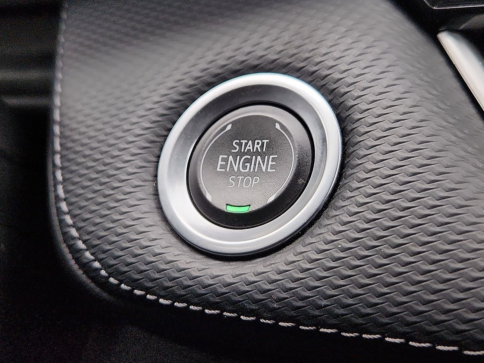 Used 2025 Chevrolet Equinox LT image 18