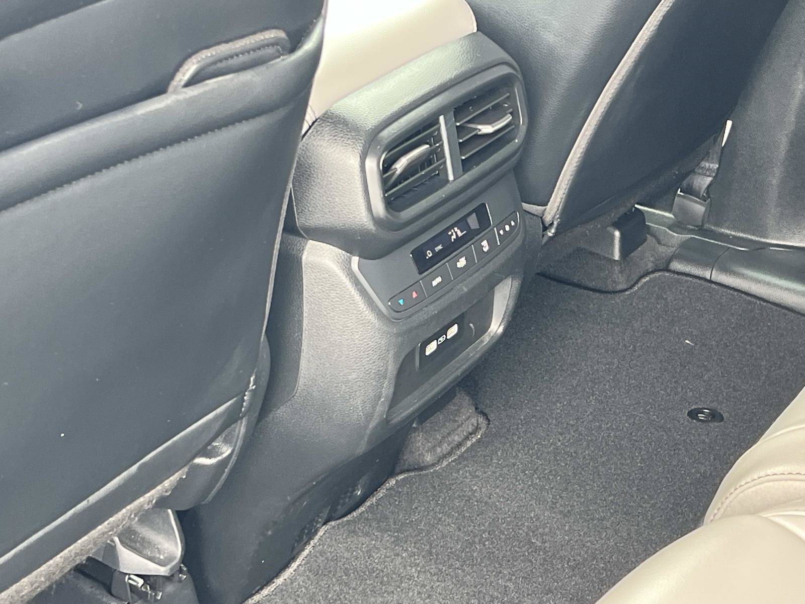 Used 2023 Honda Pilot EX-L image 22