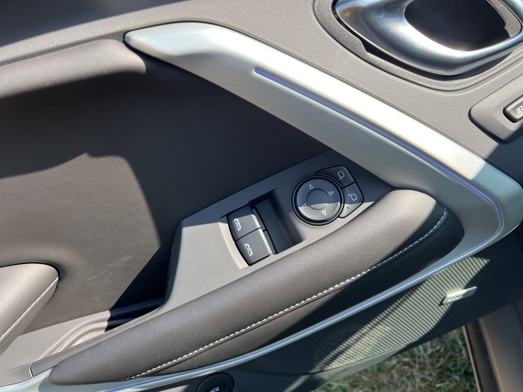 Used 2024 Chevrolet Camaro LT w/ RS Package image 10