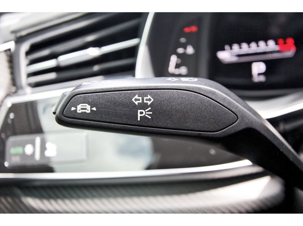 Used 2021 Audi RS Q8 AWD/4WD image 11