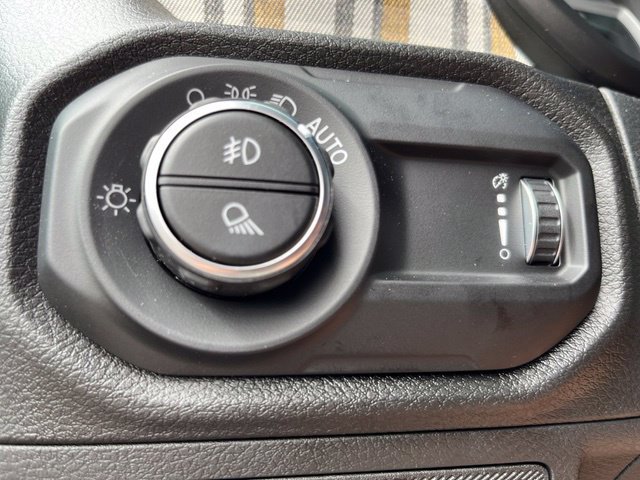 New 2026 Jeep Gladiator Sport AWD/4WD image 36