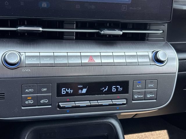 Certified 2024 Hyundai Kona SEL AWD/4WD image 23