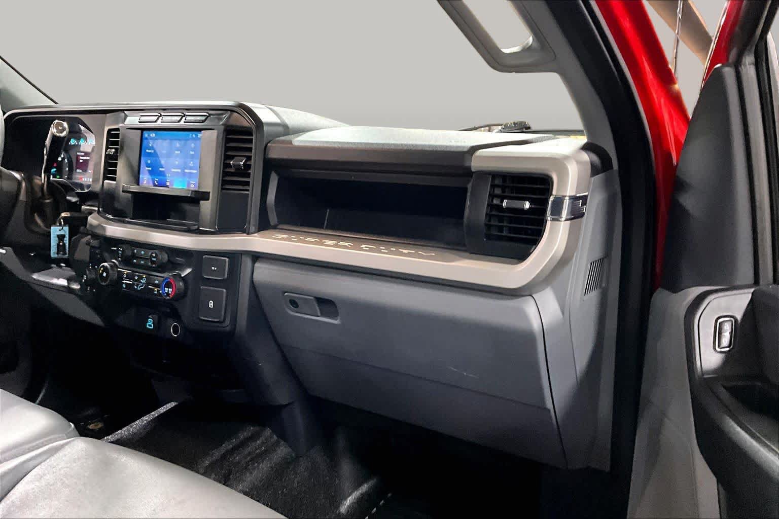 Used 2023 Ford F250 XL w/ Snow Plow Prep Package AWD/4WD image 19