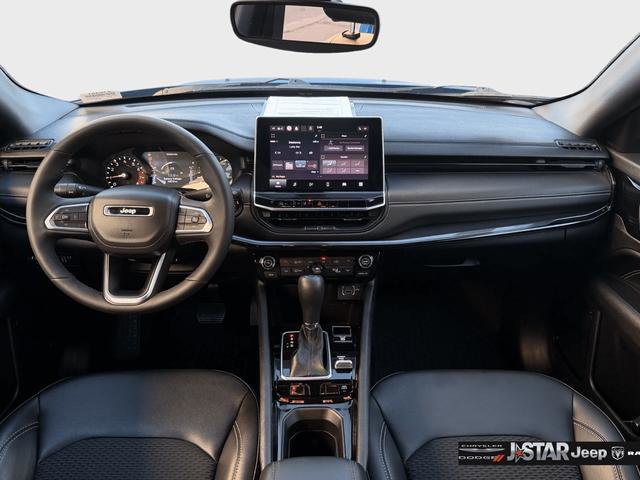 Used 2023 Jeep Compass Altitude w/ Convenience Group image 9