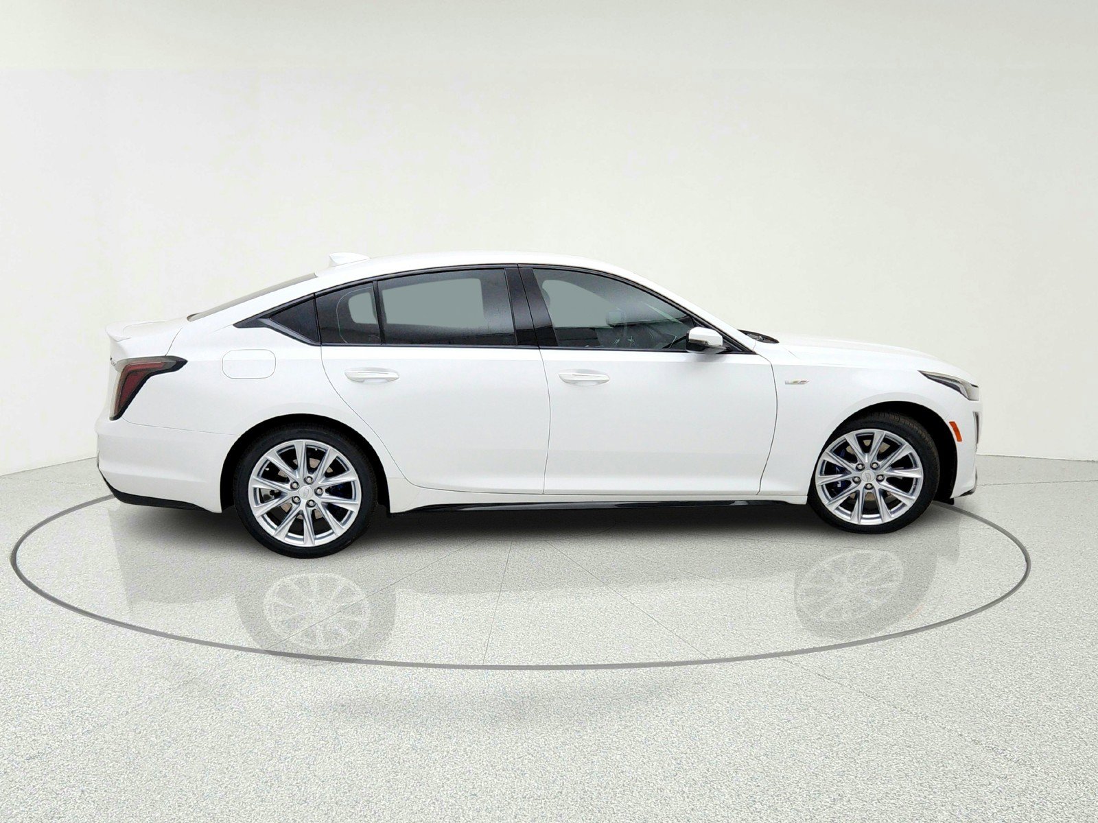 Used 2020 Cadillac CT5 V w/ Premium Package RWD image 7