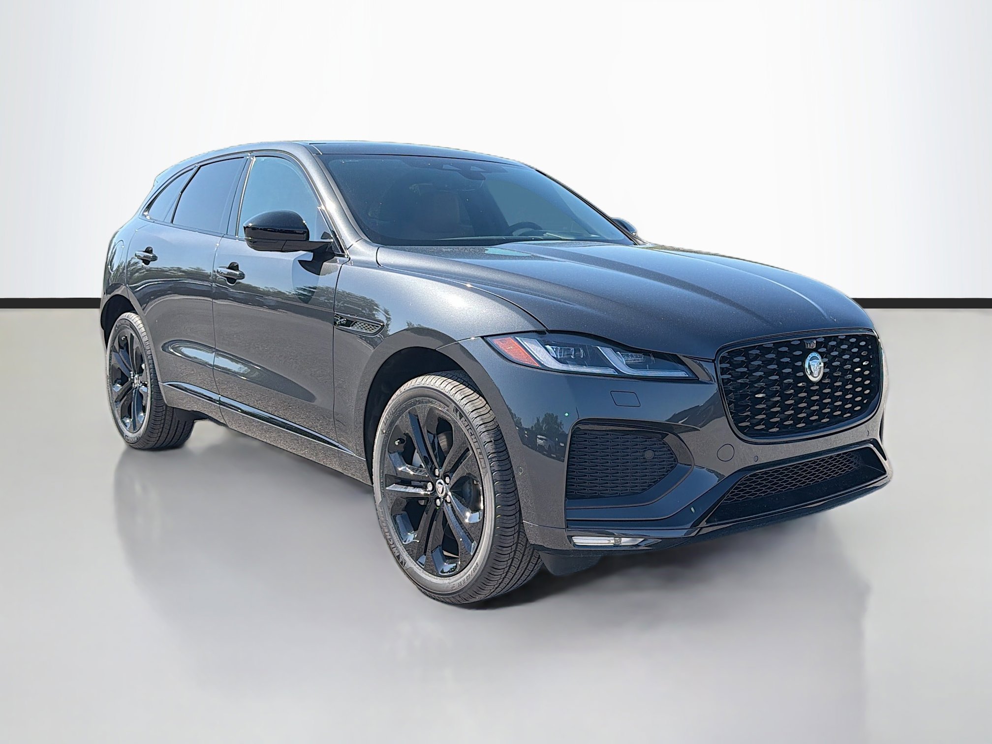New 2026 Jaguar F-PACE R-Dynamic S AWD/4WD image 7