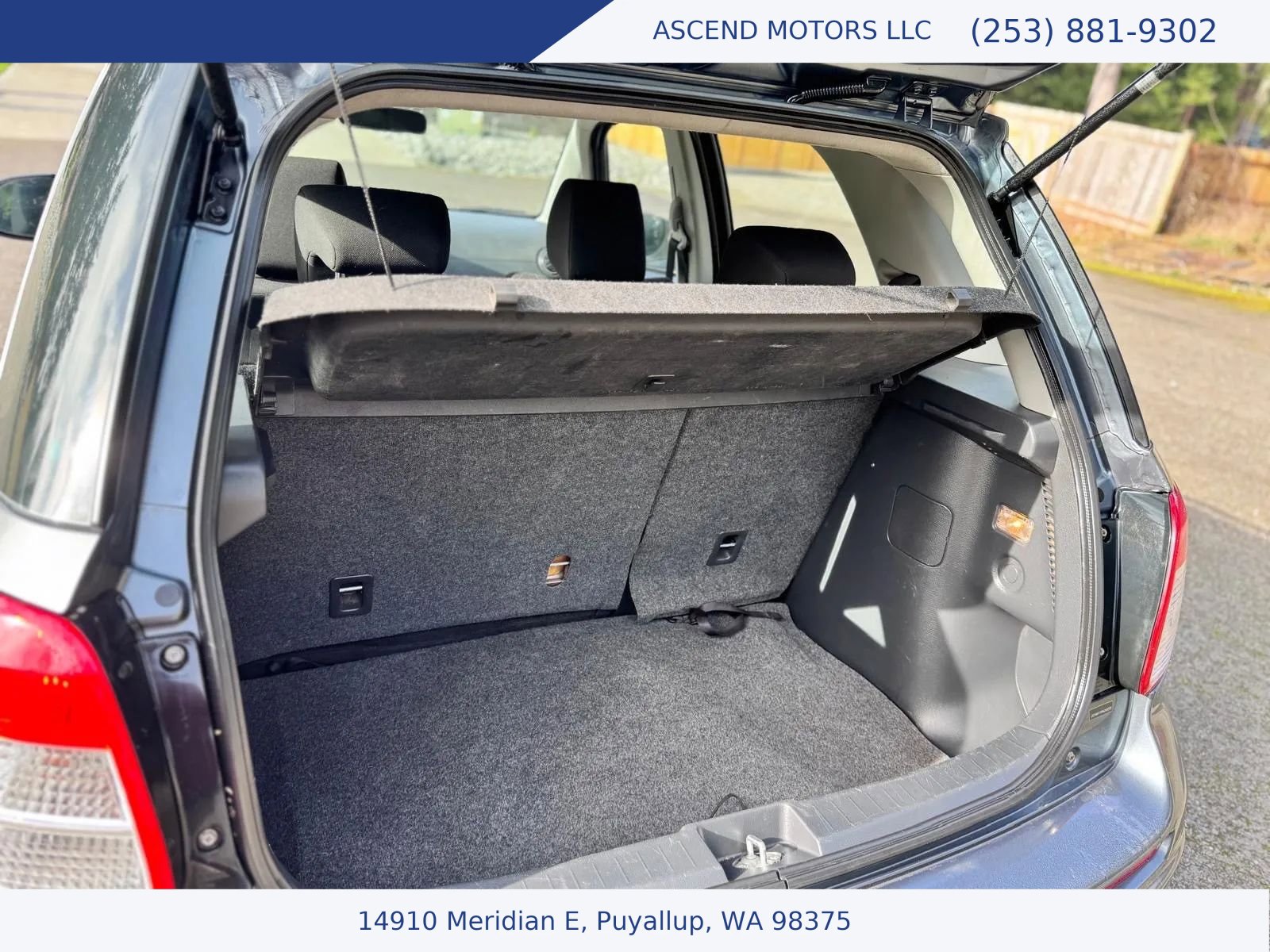 Used 2009 Suzuki SX4 AWD Hatchback w/ Touring Pkg image 17