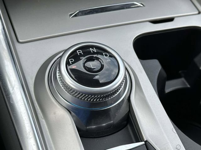 Used 2022 Ford Explorer XLT w/ Equipment Group 202A image 20