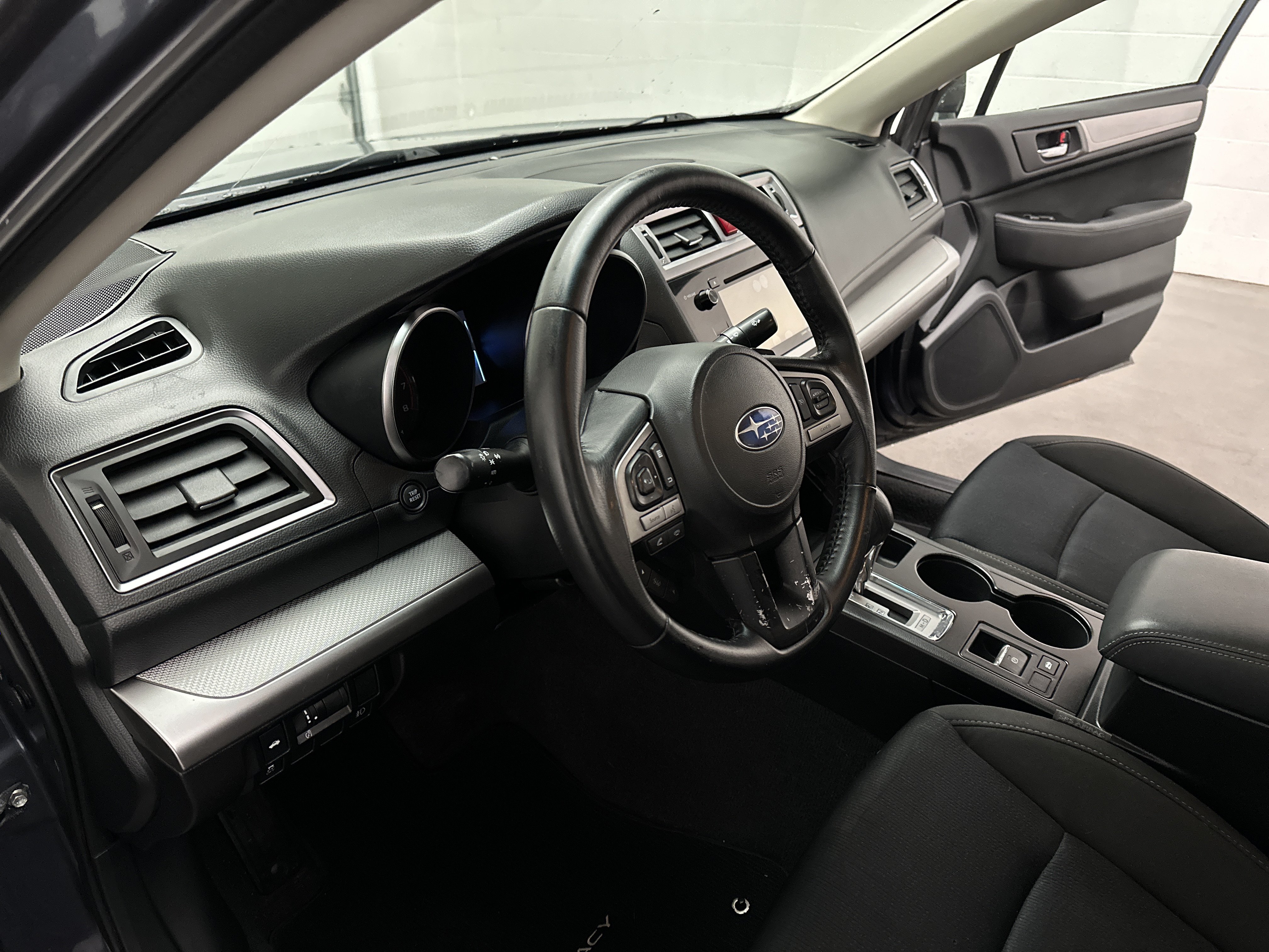 Used 2016 Subaru Legacy 2.5i Premium AWD/4WD image 13
