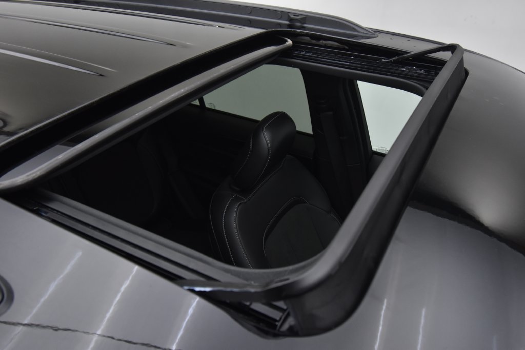 New 2027 Jeep Grand Cherokee Laredo X AWD/4WD image 7