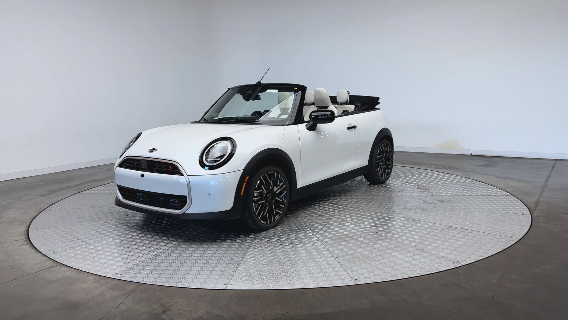 New 2026 MINI Cooper S FWD image 4