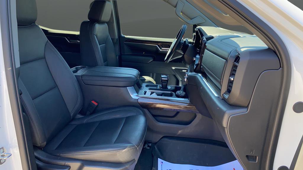 Used 2024 GMC Sierra 1500 Elevation w/ Elevation Premium Package AWD/4WD image 25