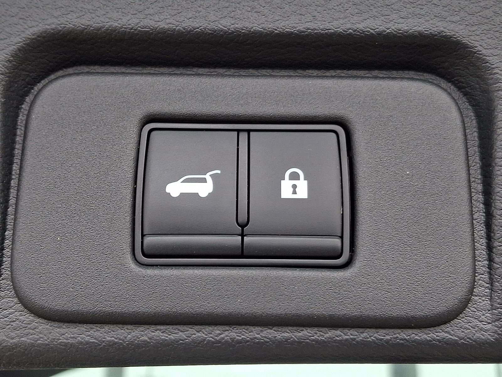 Used 2023 Nissan Rogue Platinum w/ Platinum Premium Package image 32