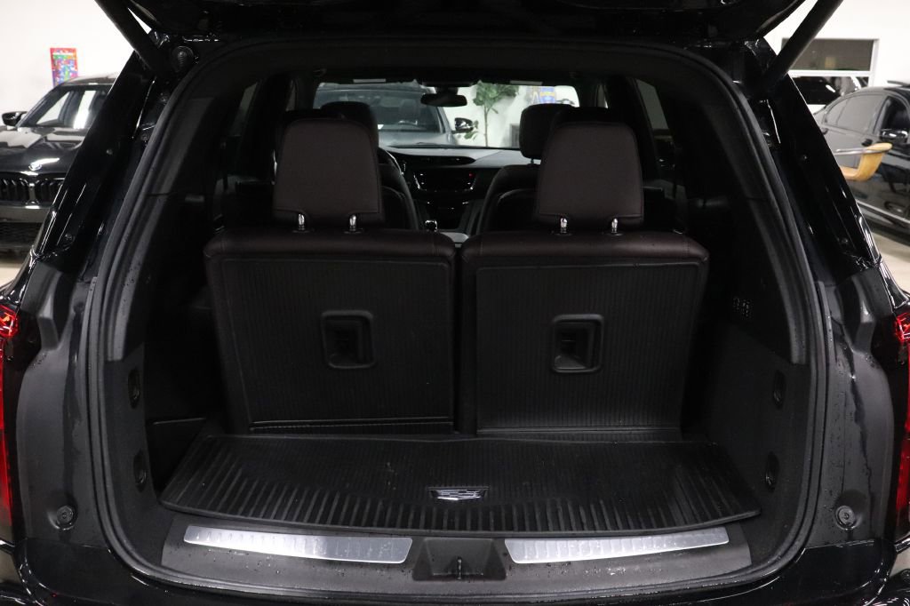 Used 2024 Cadillac XT6 Premium Luxury w/ LPO, Floor Liner Package image 5
