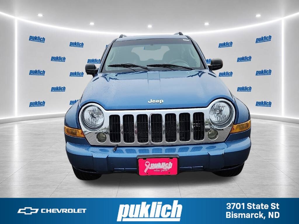 Used 2005 Jeep Liberty Limited AWD/4WD image 2