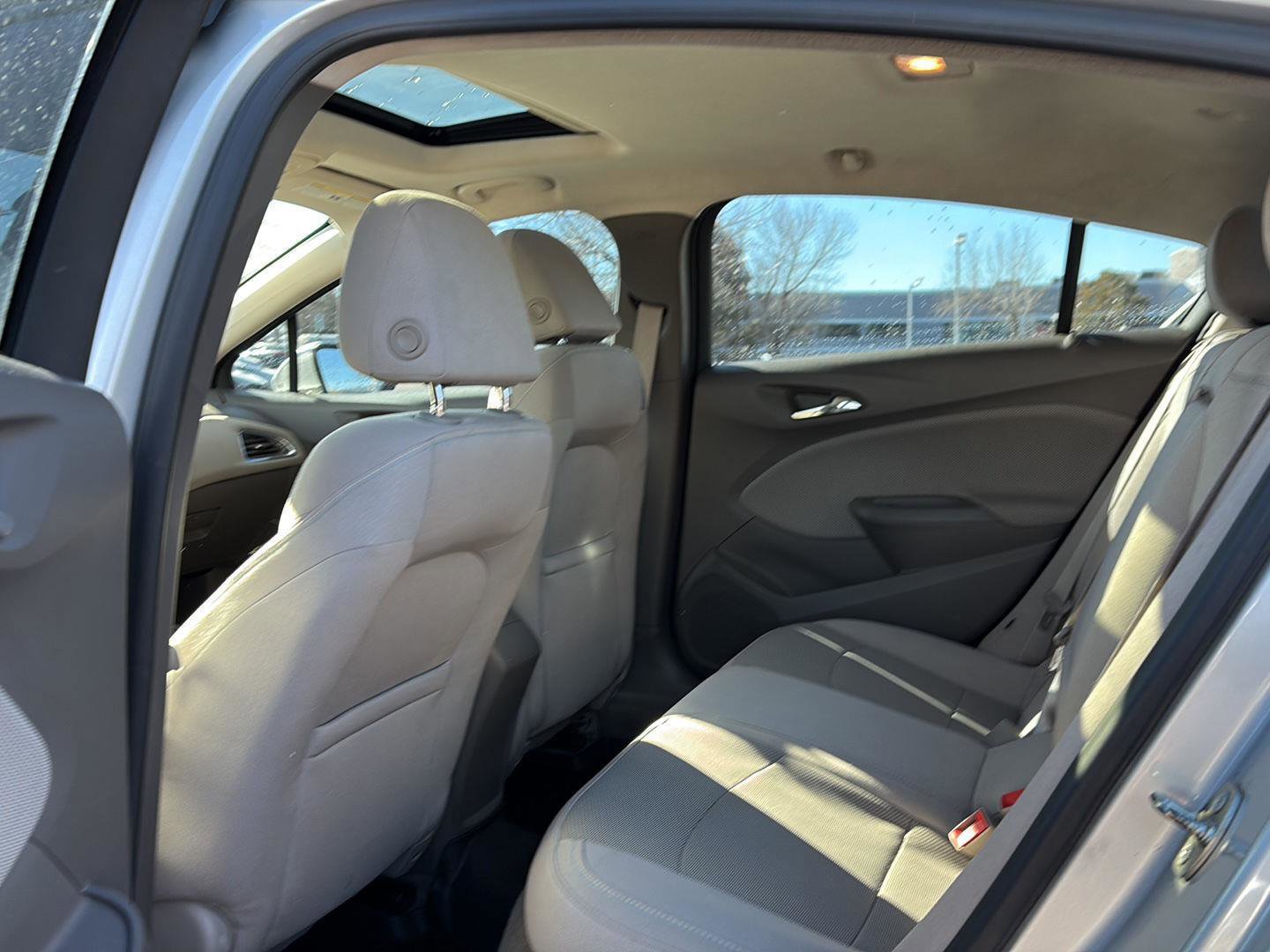 Used 2016 Chevrolet Cruze LT w/ Sun And Sound Package image 13