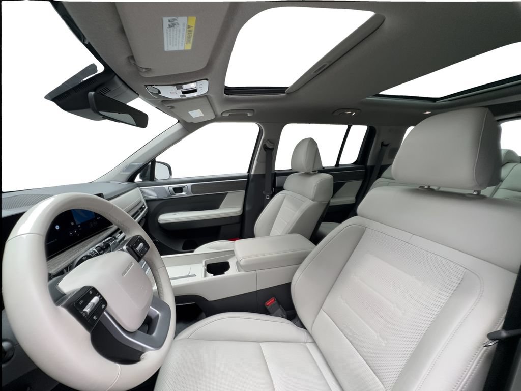 Used 2025 Hyundai Santa Fe Limited FWD image 19